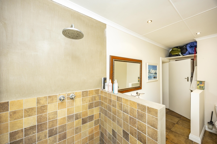 4 Bedroom Property for Sale in Nahoon Beach Eastern Cape